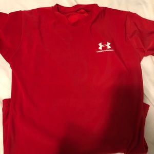 Red under armour tee youth large